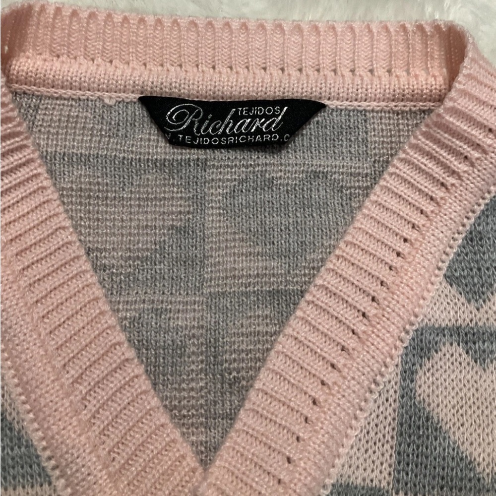 Trejidos Richard Women’s Size‎ S Sweater Vest Pink/Gray Heart Design - Picture 3 of 9